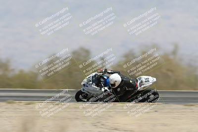 media/Apr-20-2025-CVMA (Sun) [[39090e8767]]/Race 9-Formula LW Twins Shootout/